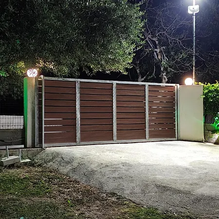 Panzió Mario's Himara